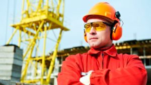 Купить диплом строителя Строитель на стройке